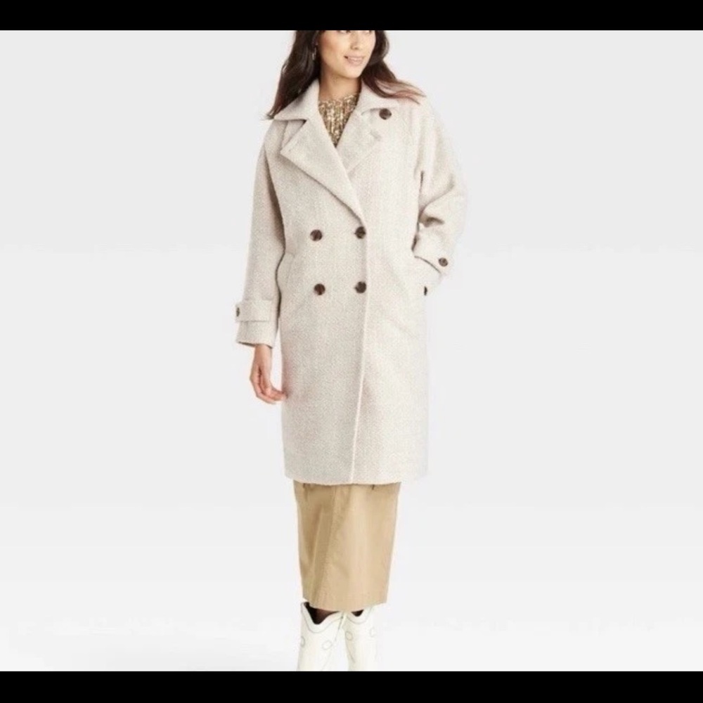 Universal Thread Women's Light Tan Double-Breasted Trench Coat